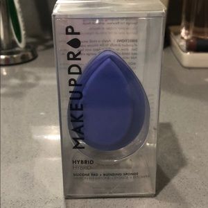 Makeup applicator